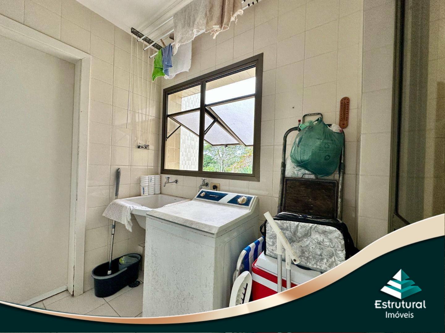 Sem foto
