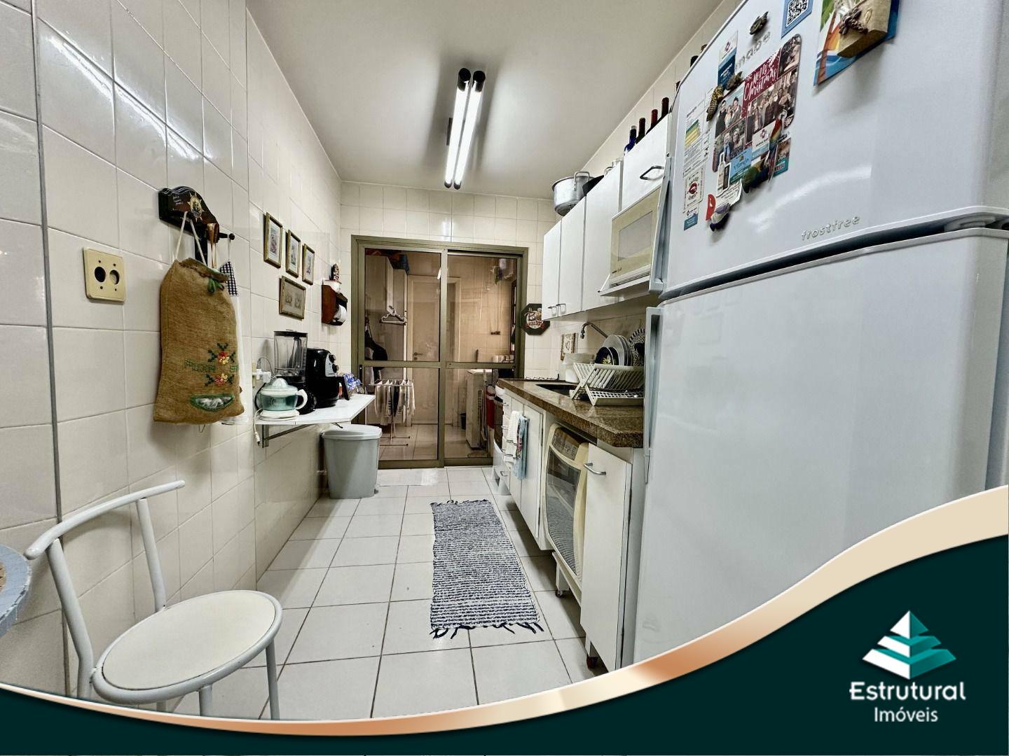 Sem foto