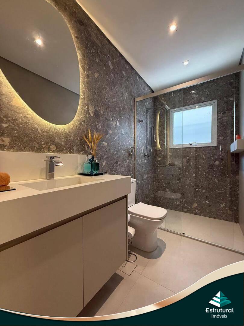 Sem foto